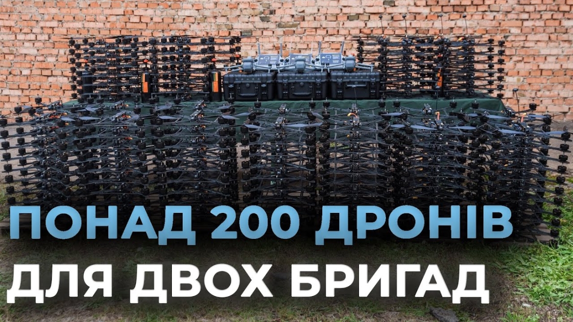 Embedded thumbnail for Чергове підсилення від Вінниці отримали бійці 71-ї єгерської бригади та полку «Азов»