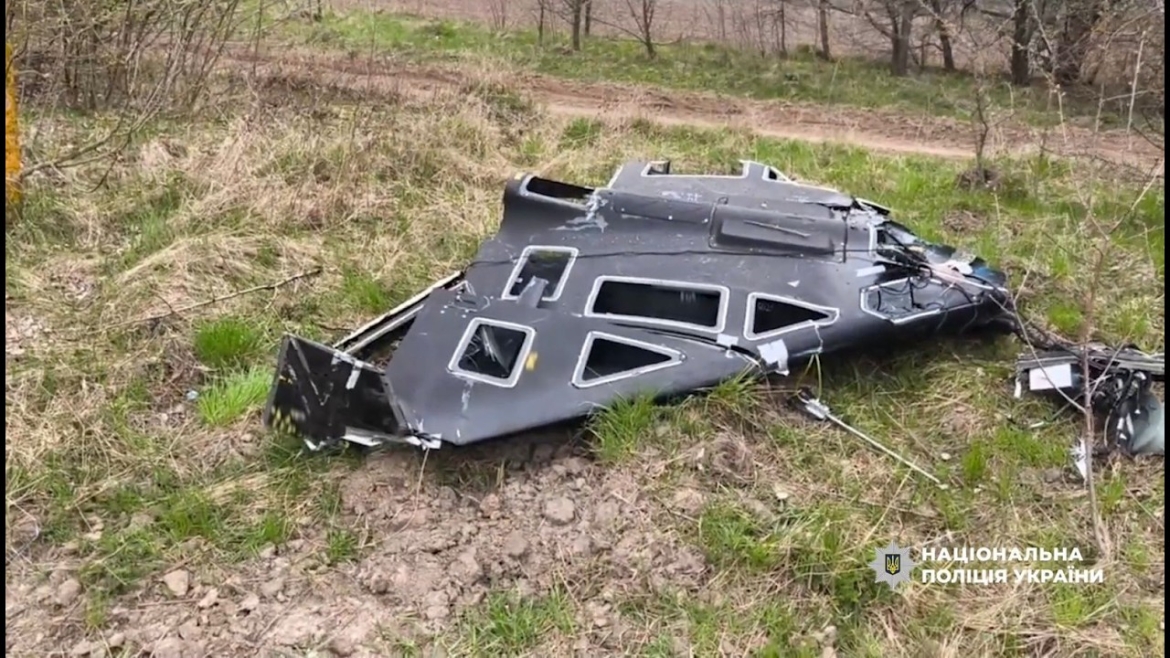 Embedded thumbnail for Ракети та «шахеди»: один день на межі ризику з вінницькими майстрами розмінування