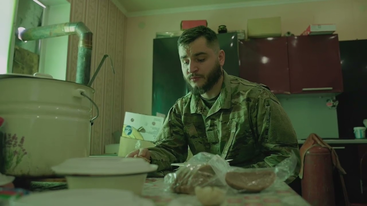 Embedded thumbnail for «Пацики»: у Вінниці презентують фільм про те, що підтримує бійців у найважчі часи
