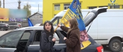 «Ми їх чекаємо» масштабний автопробіг у Вінниці нагадав про ціну свободи