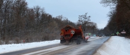 Вінницький автодор радить водіям утриматись від поїздок через заметіль