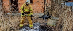 82-річна мешканка Вінницького району отримала опіки на пожежі, яка сама й спровокувала