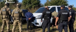 Автомати, гранати й кілограм вибухівки на Вінниччині затримали трьох торговців зброєю