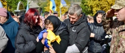 Бершадська громада прощалась із загиблим на фронті 19-річним захисником