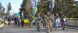 Бершадська громада провела в останню путь Героя, який загинув на Донеччині