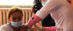 Бустерну дозу вакцини отримали понад десять тисяч вінничан
