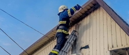 Через несправний кондиціонер загорівся магазин у Гайсинському районі