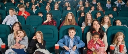 Дітей пільгових категорій запрошують у Вінниці на перегляд сімейного фільму