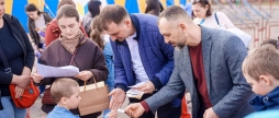 Команда Міжрегіонального координаційного гумштабу організувала для малечі похід до цирку