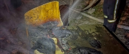 Ледь не згорів живцем на Вінниччині чоловік прокинувся на матраці, що вже задимівся