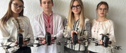 Ліцеїсти з Мурованокуриловецької громади зібрали дрони для військових