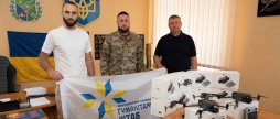 Лука-Мелешківська громада передала дрони для бійців третьої штурмової бригади