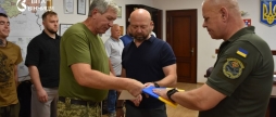 Медалі «За врятоване життя» та «За поранення» отримали воїни Вінницького району