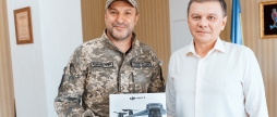 Мер Вінниці Сергій Моргунов передав захисникам дрон DJI Mavic 3 