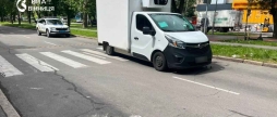 На проспекті Космонавтів у Вінниці автомобіль наїхав на пішохідку