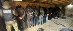 На Вінниччині виявили цілий "хостел", де поселились втікачі за кордон