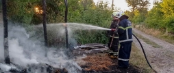 На Вінниччині горіли гаражі, літні кухні та сіно