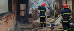 На Вінниччині ліквідували пожежі у двох приватних житлових будинках