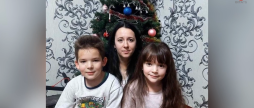На Вінниччині попрощались з родиною, які загинули внаслідок ракетного обстрілу Києва, 8 липня