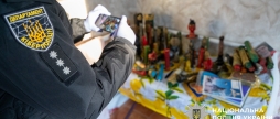 На Вінниччині провели обшуки у справі про псевдоворожок, які ошукали родини військових