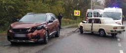 На Вінниччині в аварії постраждав водій авто і його 12-річний пасажир