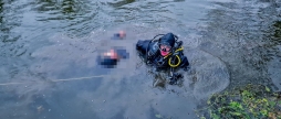 На Вінниччині водолази підняли з дна водойми потопельника