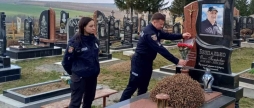 На Вінниччині вшанували пам'ять загиблого поліцейського Олега Безпалька
