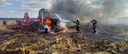 На Вінниччині загорівся трактор під час виконання робіт в полі