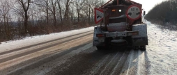 На вінницькі автошляхи протягом тижня висипали 4 тис. тонн солі