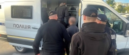 Обшуки на Вінниччині комбата затримали за «відкати» з бойових виплат підлеглих