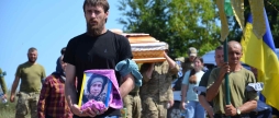 Ольгопільська громада проводжала в останню путь Героя-захисника