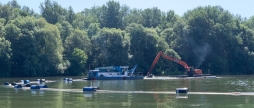 У Вінниці відновили роботи з очистки річки Південний Буг