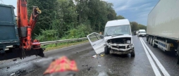 Під Вінницею сталась аварія за участі чотирьох авто, один з водіїв загинув