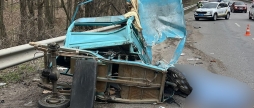 Поблизу Стрижавки вантажівка зіткнулась з трициклом - водій загинув