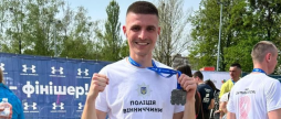 Поліцейський з Вінниччини взяв участь у благодійному забігу