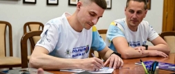 Поліція Вінниччини приєдналася до легендарного бігового клубу «Ф16»