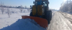Понад півтори тисячі кілометрів автомобільних доріг очистили на Вінниччині за тиждень