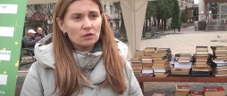 "Постав російську книгу у куток" - у місті провели акцію зі знищення рослітератури