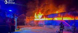Пожежа на меблевому підприємстві у Браїлові до гасіння залучили три підрозділи рятувальників
