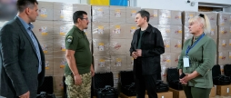 Ще 15 Mavic 3T та 100 тисяч сухих душів Вінницька громада передала бійцям на фронт