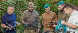 Ще дві військові бригади отримали спецтехніку від Вінниці