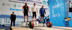 "Срібло" та "бронзу" здобули вінничани на кубку України з важкої атлетики