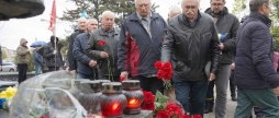 Трагедія, яку не затре час у Вінниці поклали квіти до пам’ятника жертвам Чорнобиля