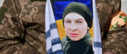 Тростянецька громада прощалась із 26-річним морпіхом з роти “Шквал”