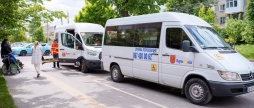 Цьогоріч у Вінниці служба перевезення на кріслах колісних надала понад 5,5 тисяч послуг