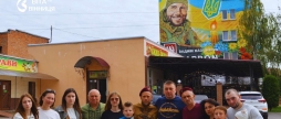 У Барському коледжі відкрили мурал на честь Героя-випускника