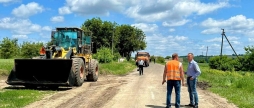 У Бершадській громаді виконали ямковий ремонт місцевих доріг