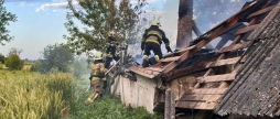 У Гайсинському районі коротке замикання спричинило пожежу в будинку