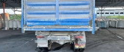 У Калинівській громаді водій вантажівки розчавив колегу