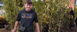 У Сальнику висадили трояндову Алею слави полеглим Героям
